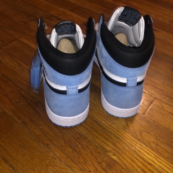 ??JORDAN 1 UNIVERSITY BLUE ?? JORDAN SHOES main image 4